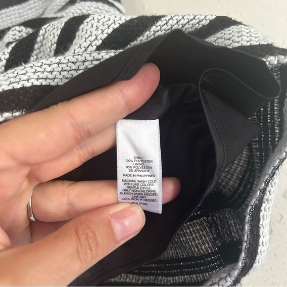 Express Black White Striped Crop Top Casual Formal Neutral Small - Picture 3 of 6